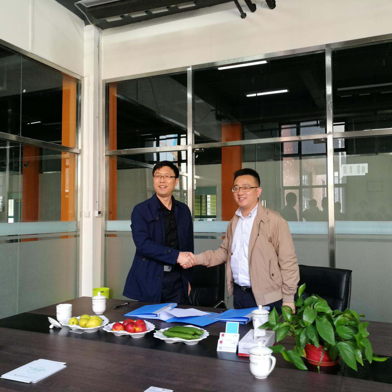 1524648126883625.png 圖片1.png